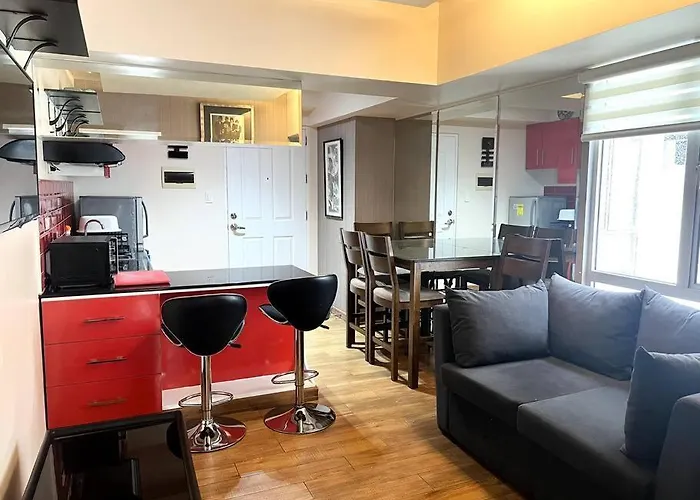 2-Br Condo Unit In It Park