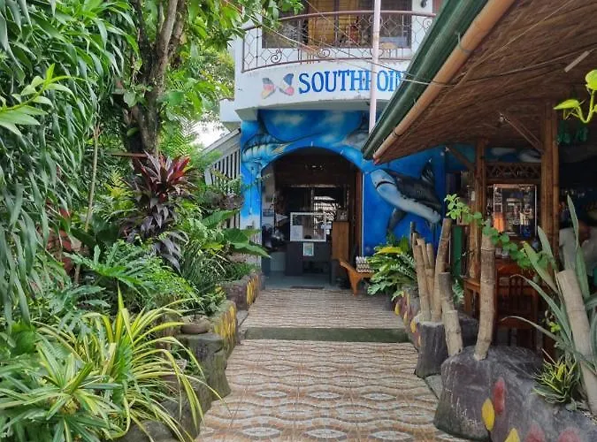 Southpoint Hostel
