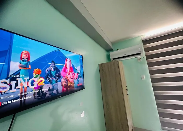 Fully Furnished Condo With Balcony Fiber Wi-Fi