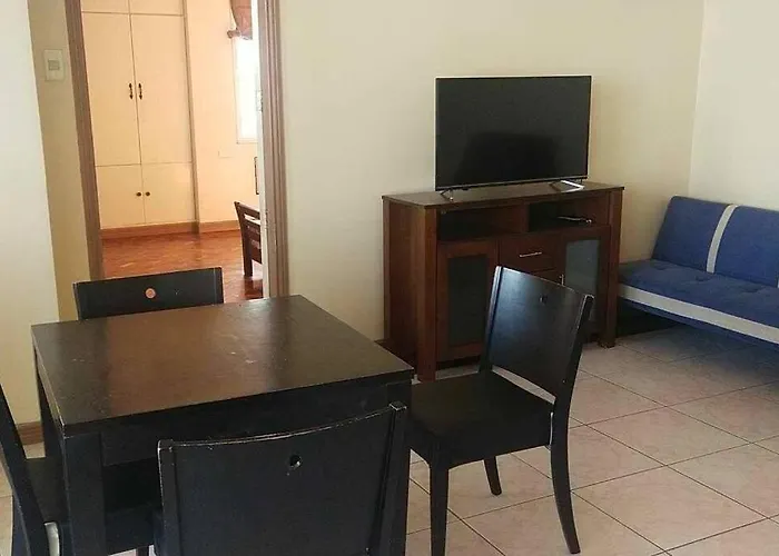 1 Bedroom Condo For 6 @ Escario