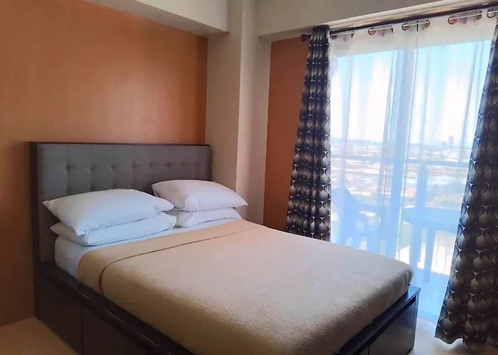 Condo With Balcony - Migas Haven At Sunvida Tower