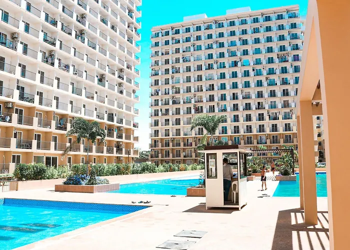 Vale\'S Condo Haven