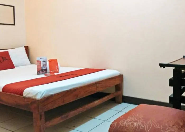 Reddoorz Near Baclay Drive Super Metro