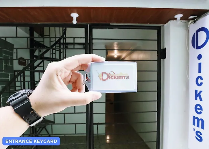 Dickem\'S Transient House