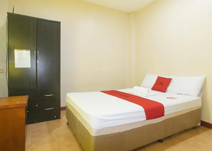 Reddoorz Near Talisay District Hospital