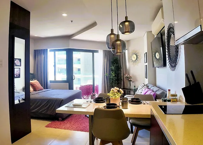 Dominiks Pink Dream Studio Balcony Ocean View Balcony Fast-Wifi At Tambuli Resort High Floor