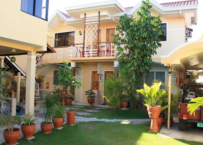 Oslob Malonzo Pension House