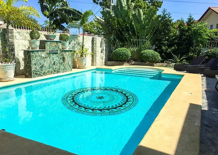 Pacific Luxury Villas