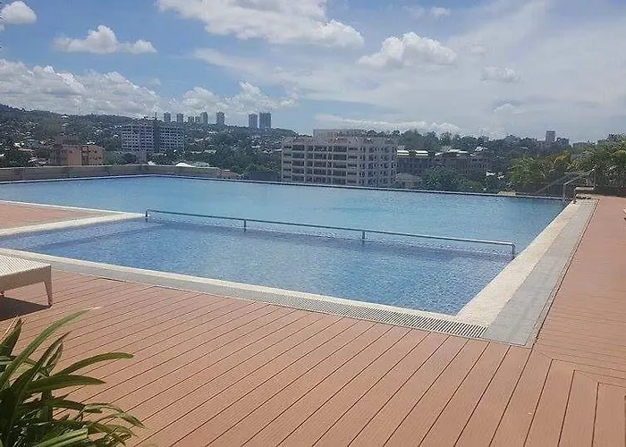 One Pavilion Condominium