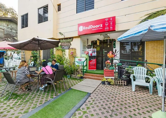 Reddoorz @ Zapatera Cebu
