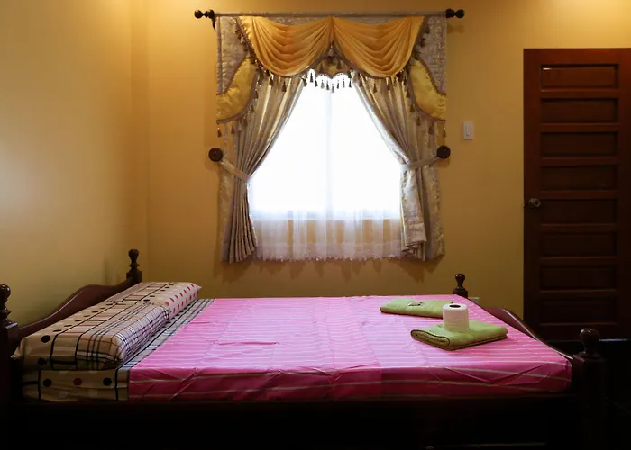 Luzmin Bh - Pink House