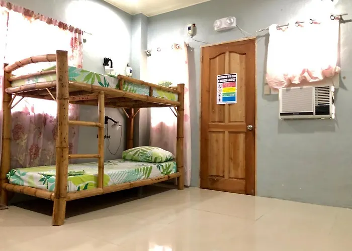 Lionfish Backpackers Malapascua (Adults Only)