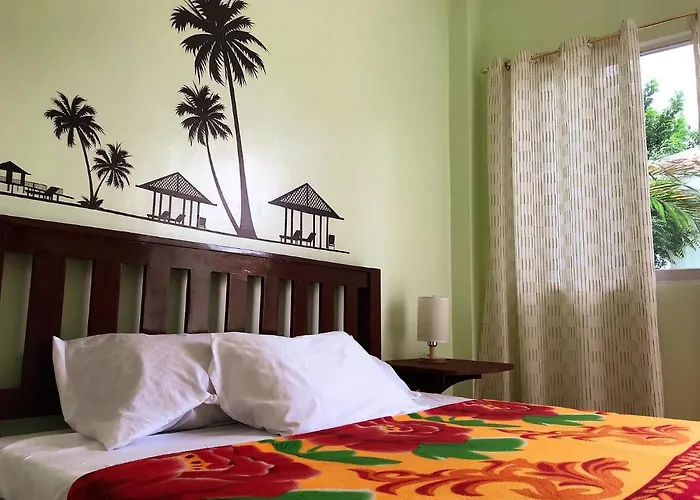 Ananets Hotel