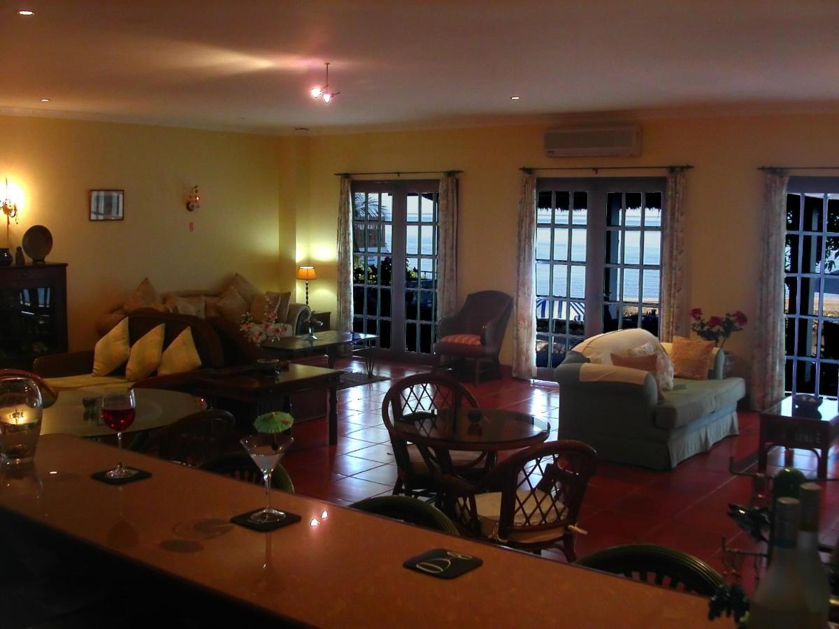 Hotel Flores Beachside 4*