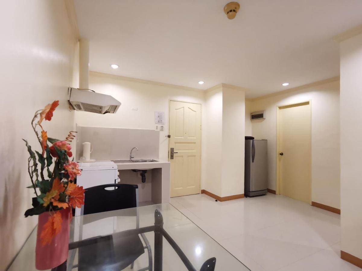 Metro Park - Hotel
