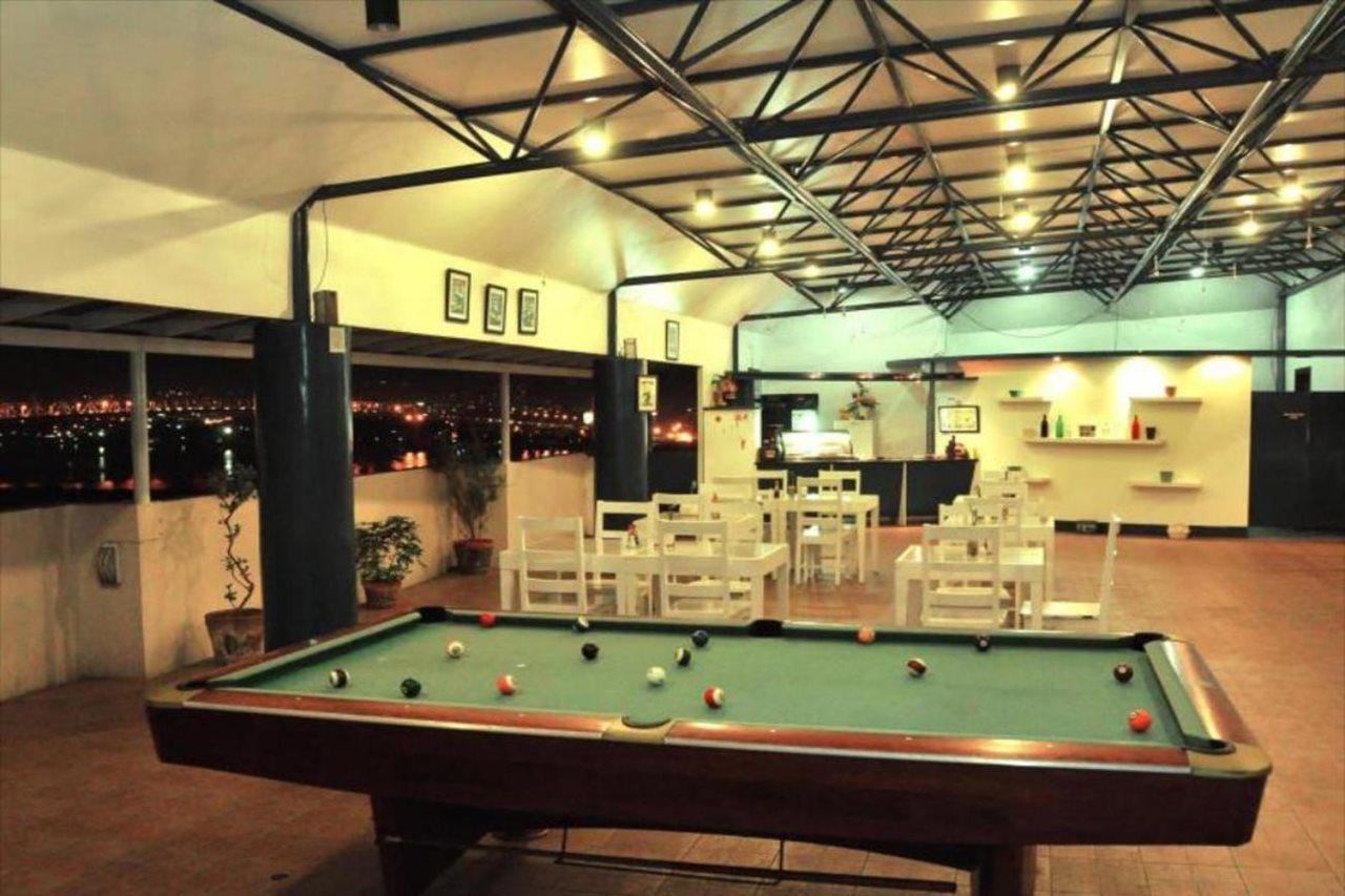 Ace Penzionne Inn 3*