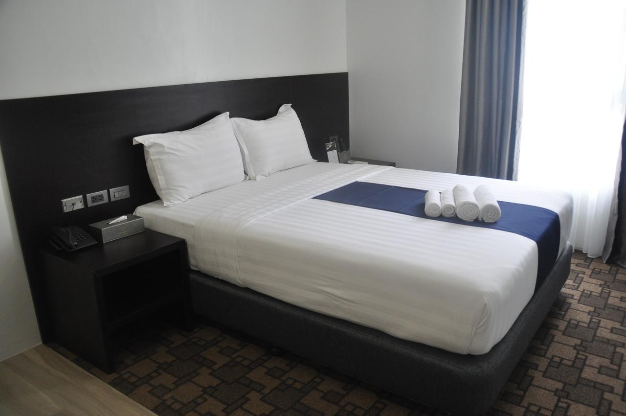 Hotel Mezzo 4*
