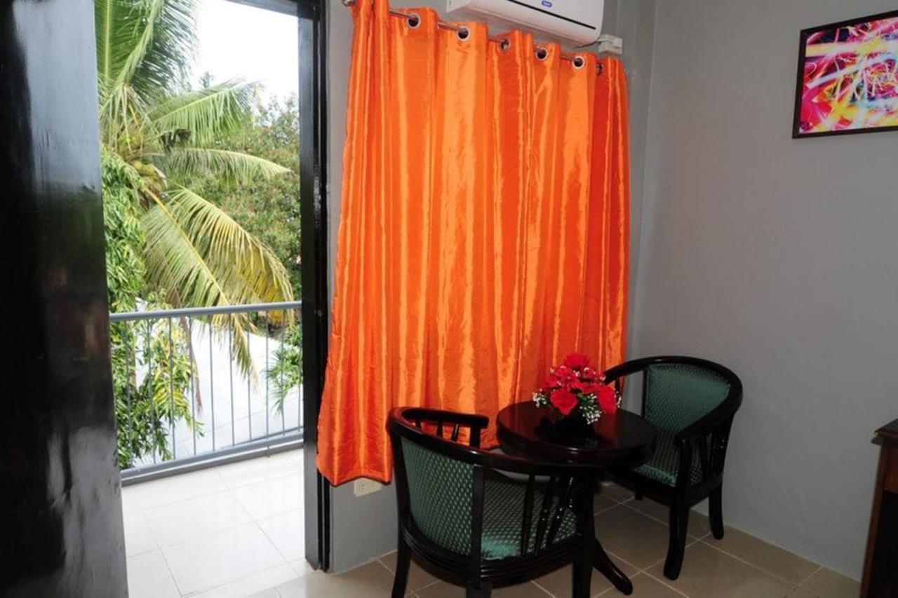 Hotel Europa Basak Philippines 3*