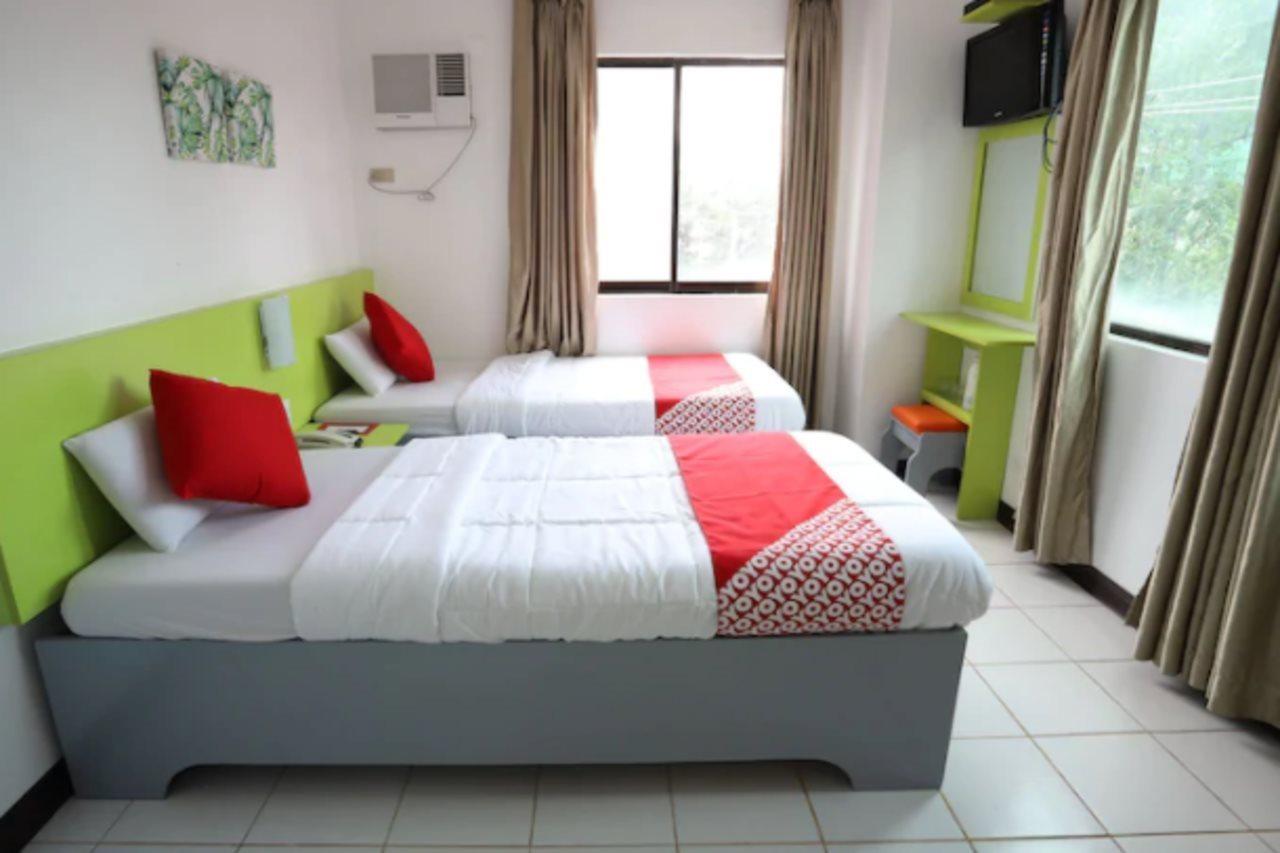 Hotel Oyo 210 Apple Tree Cebu