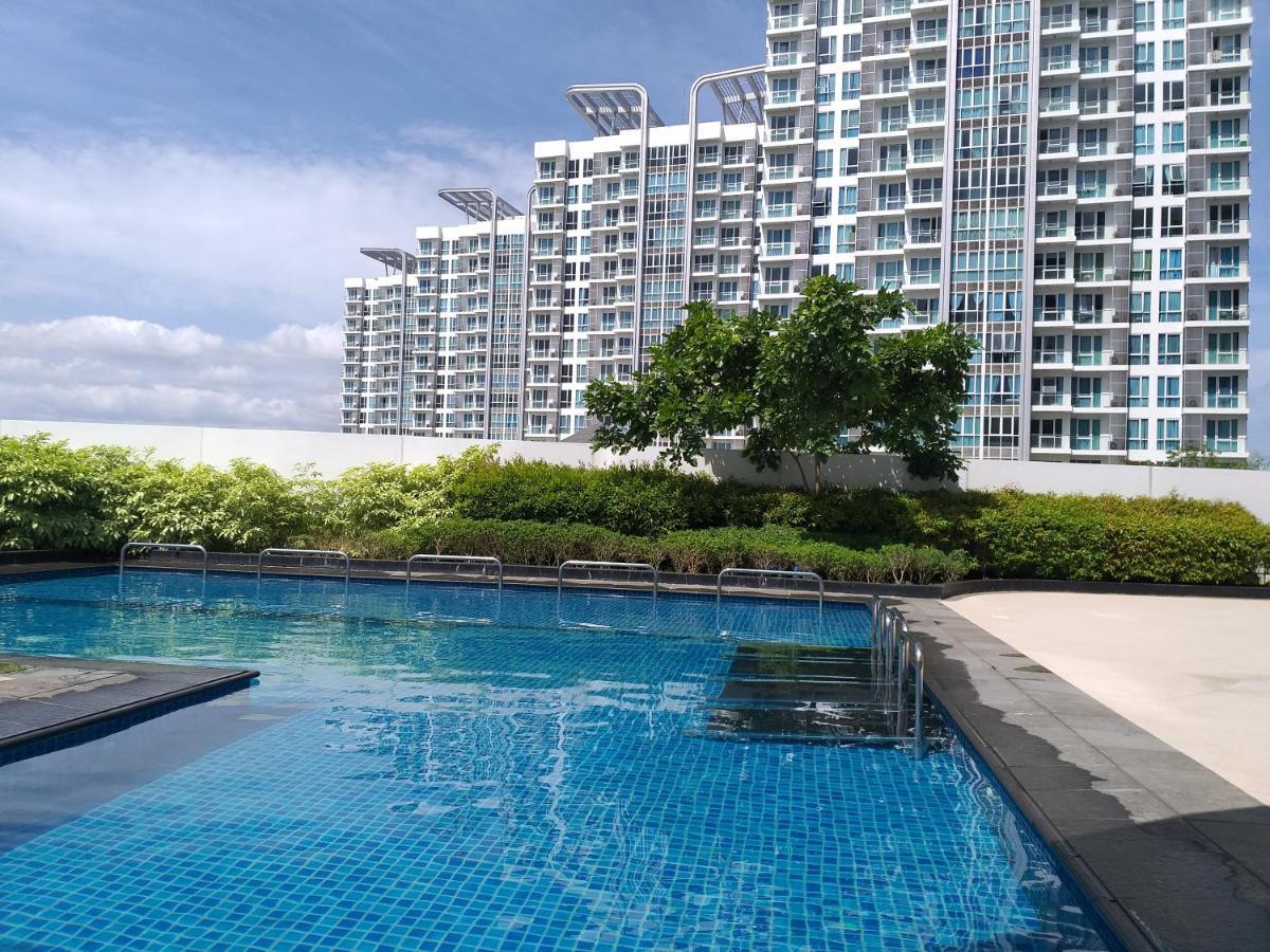 Mactan Newtown With Sun Set And Garden View * Cebu