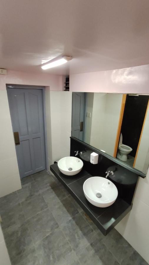 Nomad's Hub - Value Co-living * Cebu