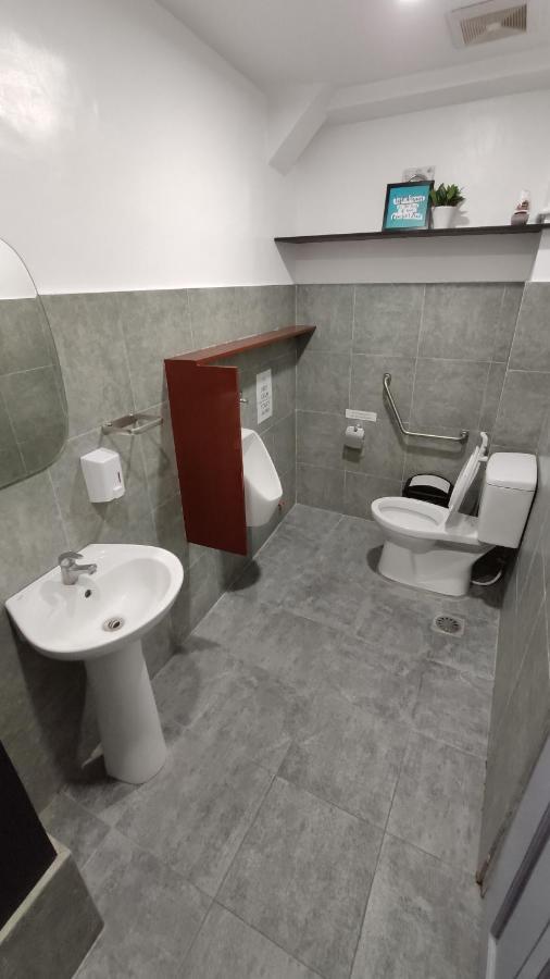 Nomad's Hub - Value Co-living Hostel *