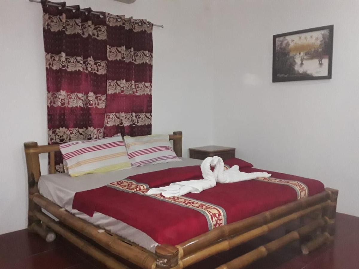 Resort Tauig 2*
