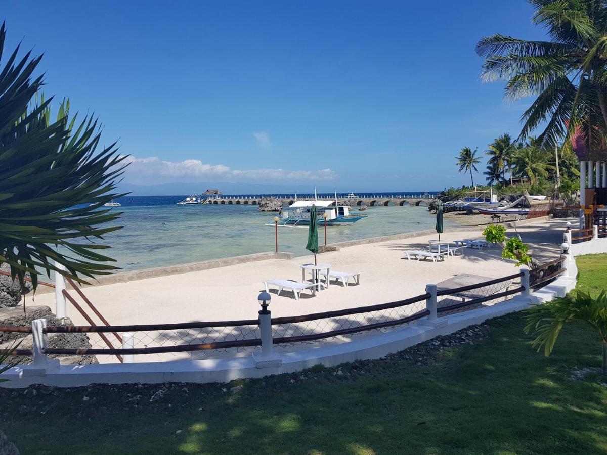 Tauig Resort 2*