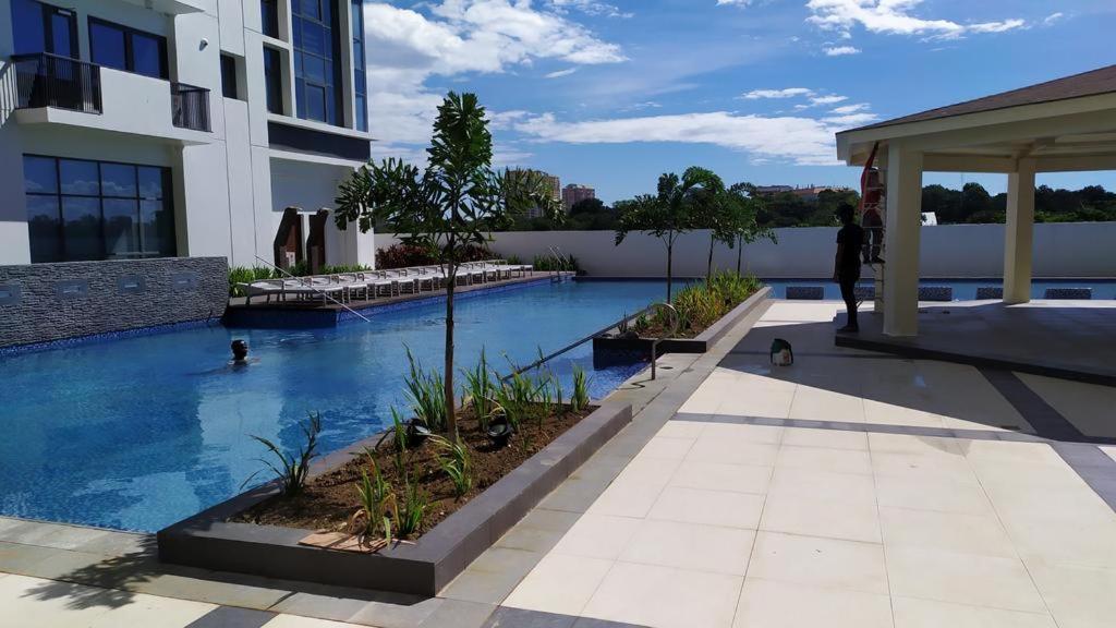 One Bedroom Unit, One Manchester Place, Mactan *