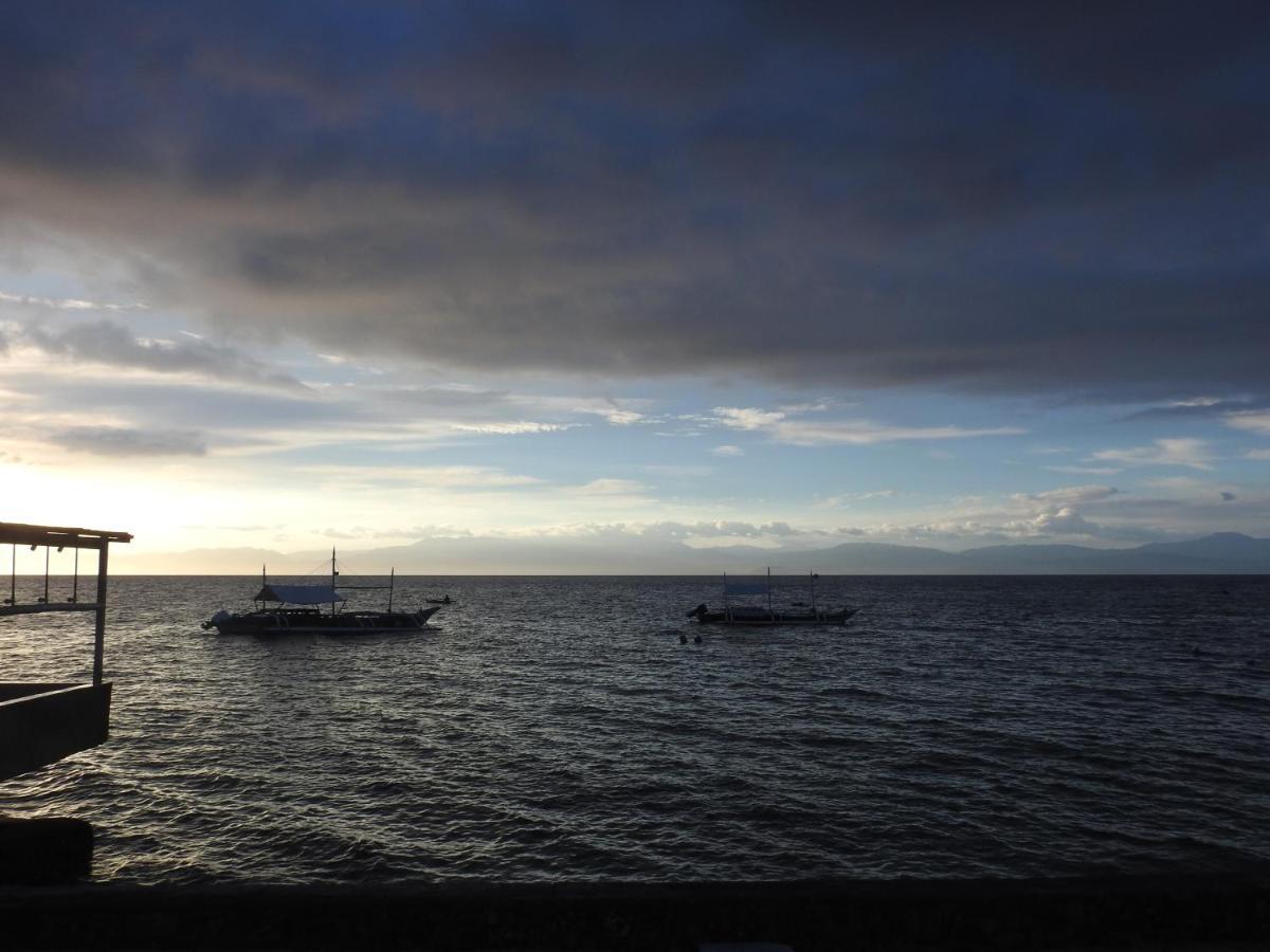 Pacifico Seaside Moalboal