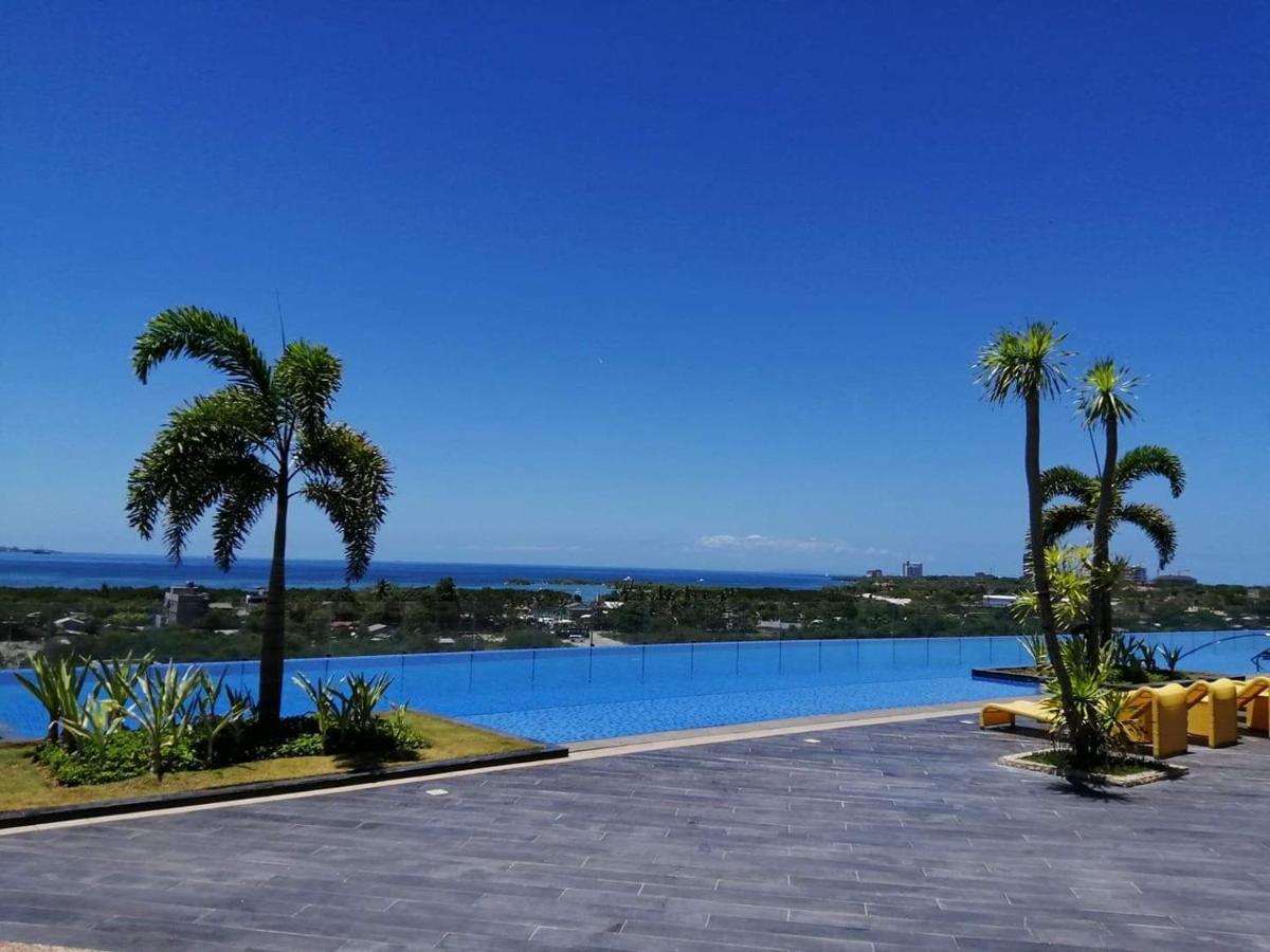 Apartment Mactan Newtown Deluxe Island Breeze Lapu-Lapu City