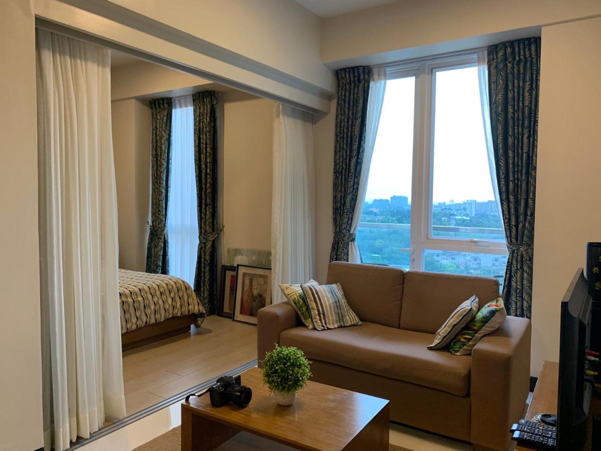 Mactan Newtown Deluxe Island Breeze *
