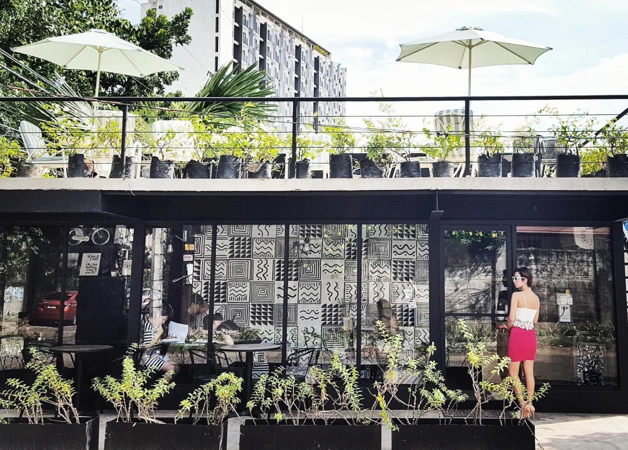 Hostel Murals And Cafe Cebu
