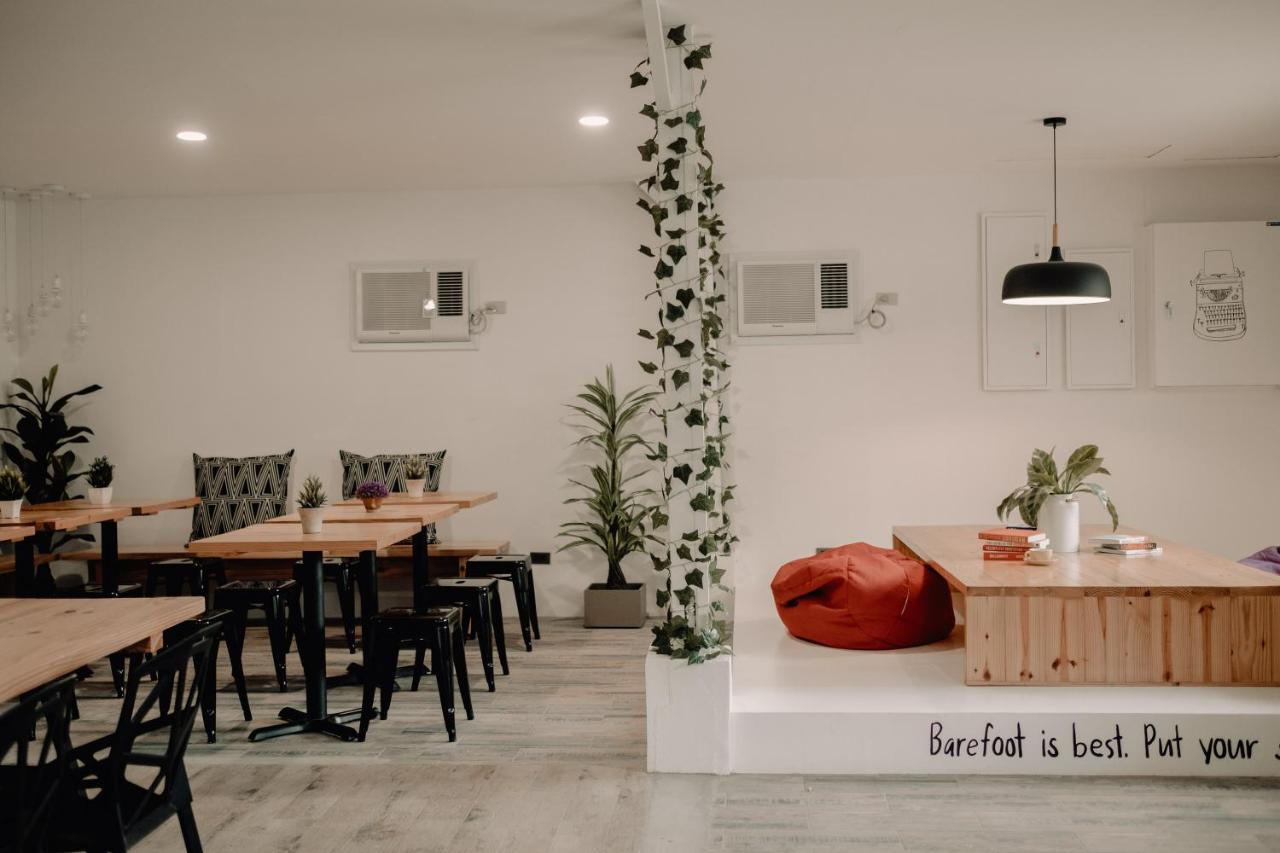 Hostel Murals And Cafe Cebu