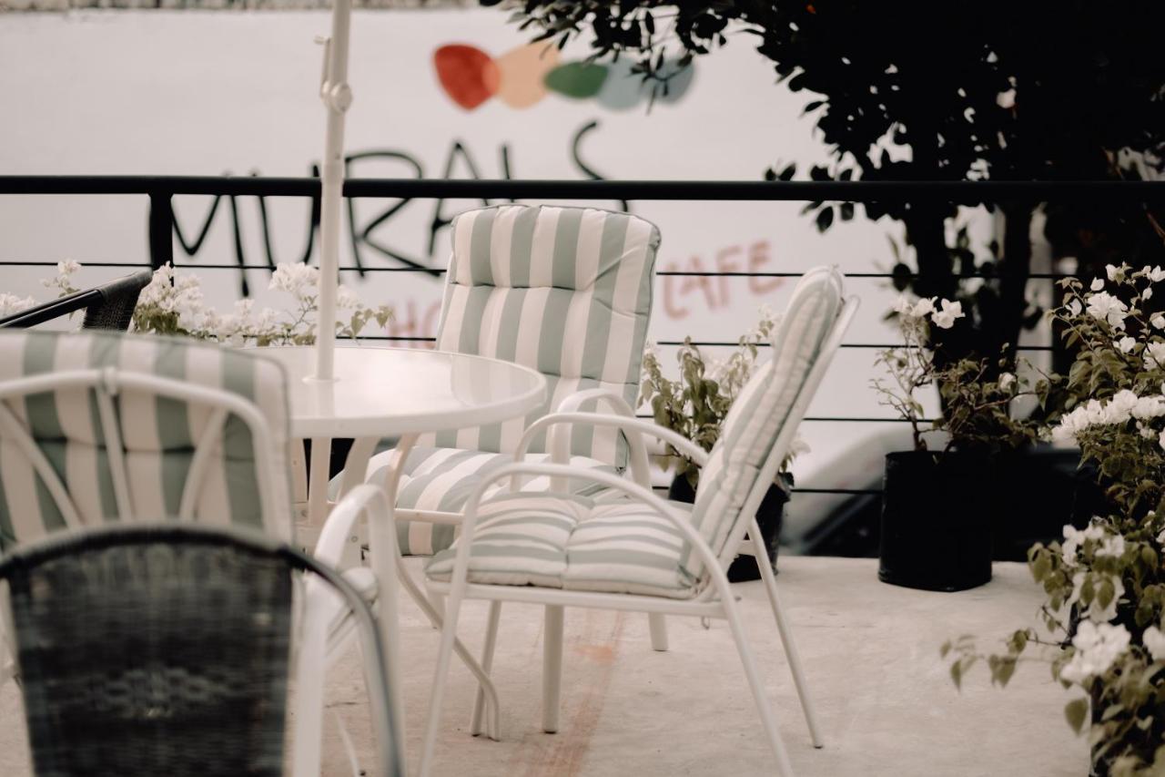 Murals And Cafe * Cebu