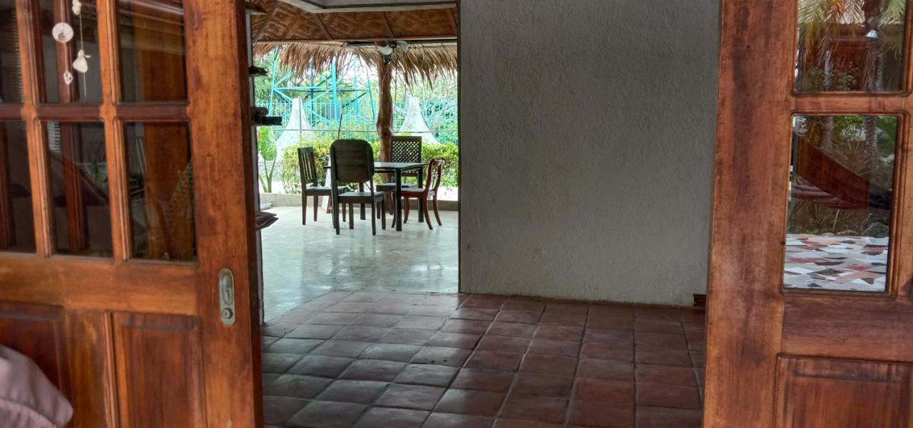 Herbs Guest House And Restaurant Near The Sea (Adults Only) 3* Moalboal
