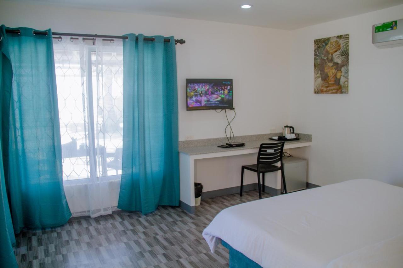 La Playa Estrella Resort 3*