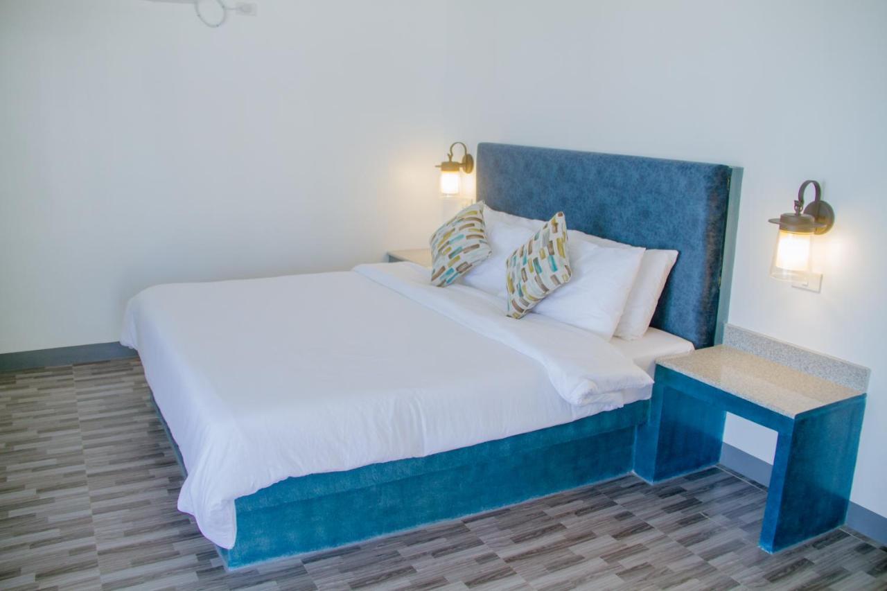 La Playa Estrella Resort