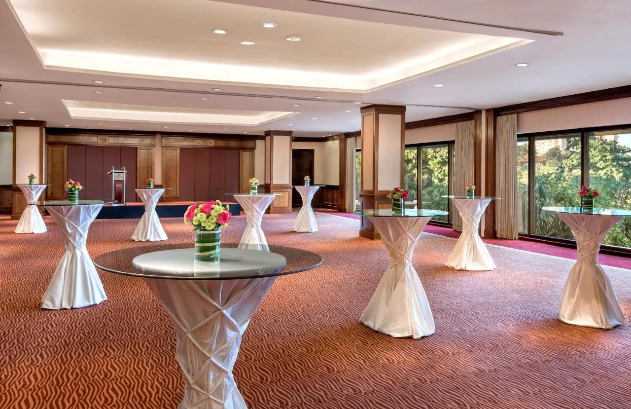 Marco Polo Plaza Hotel 5*