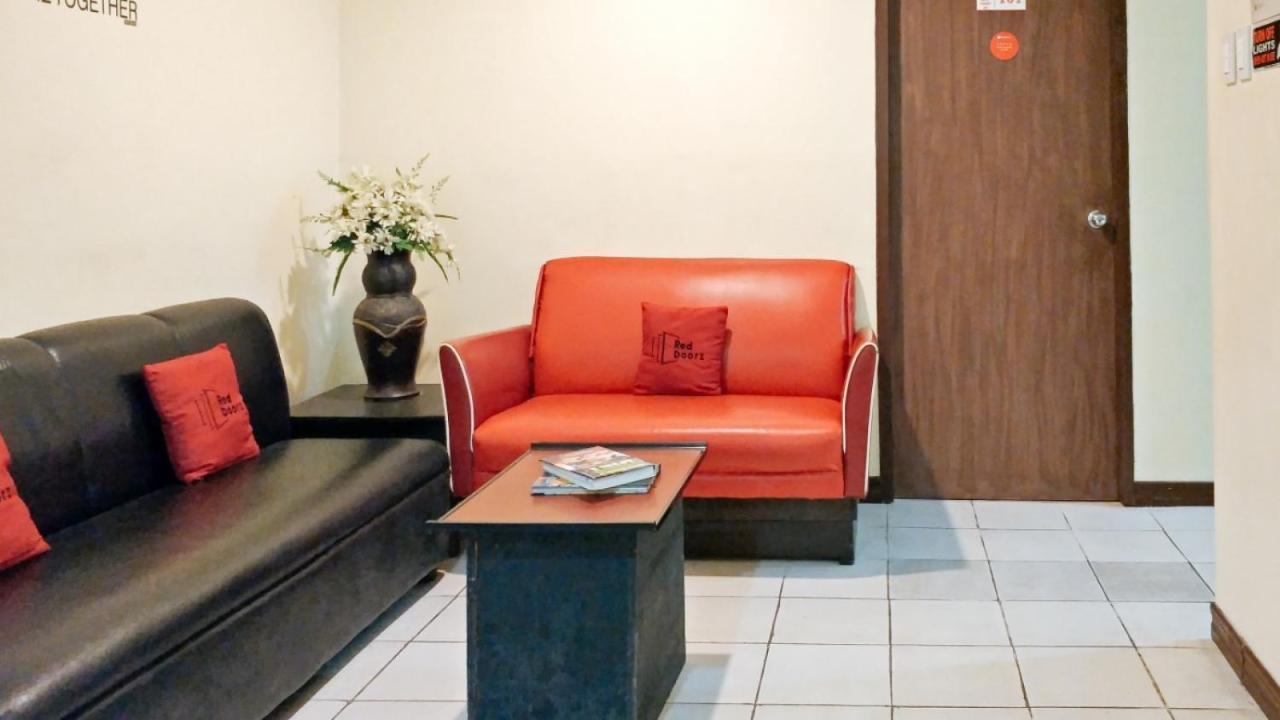 Reddoorz Near Baclay Drive Super Metro bahay-panuluyan Cebu