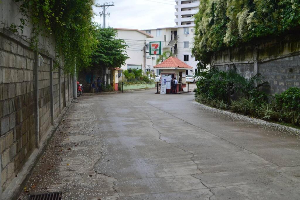 Dencio's Crib Lapu-Lapu City