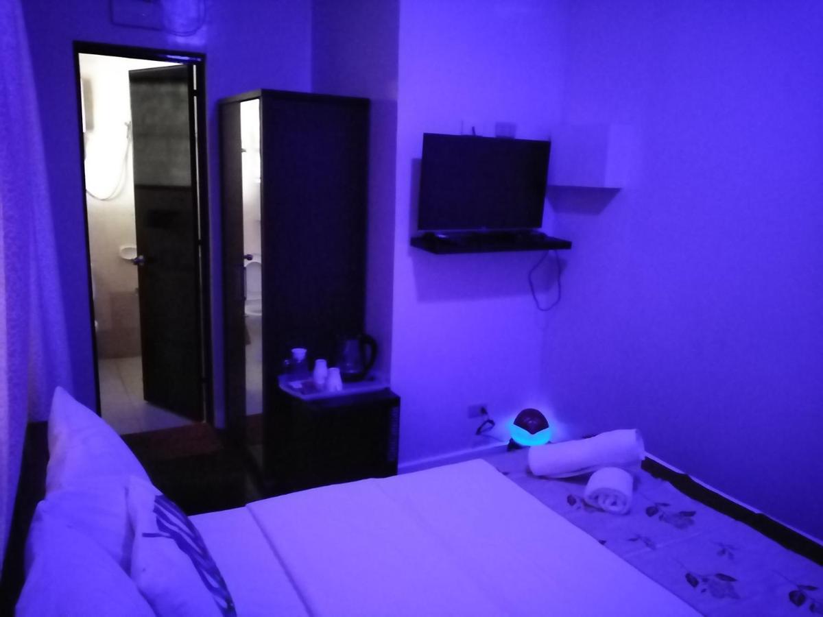 Halfway House Mactan Cebu Airport * Lapu-Lapu City