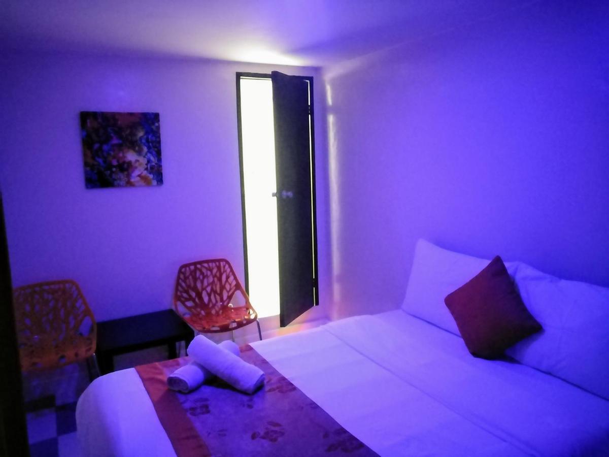 Halfway House Mactan Cebu Airport Hostel