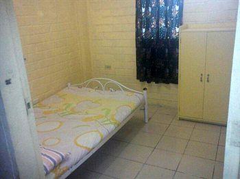 Reddoorz At La Maria And Tourist 3* Cebu