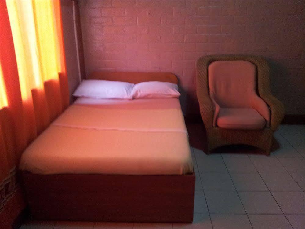 Hotel Reddoorz At La Maria And Tourist Cebu