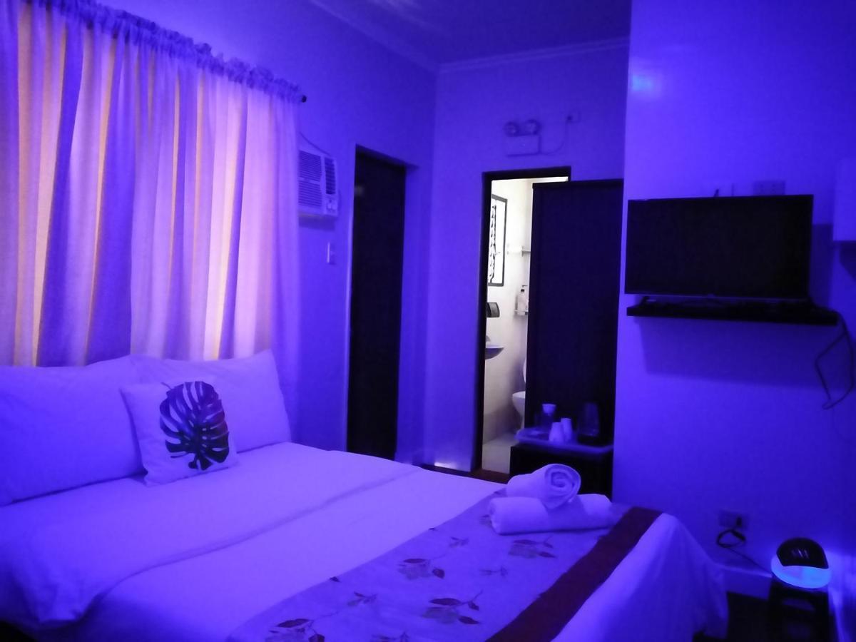 Halfway House Mactan Cebu Airport Hostel Lapu-Lapu City