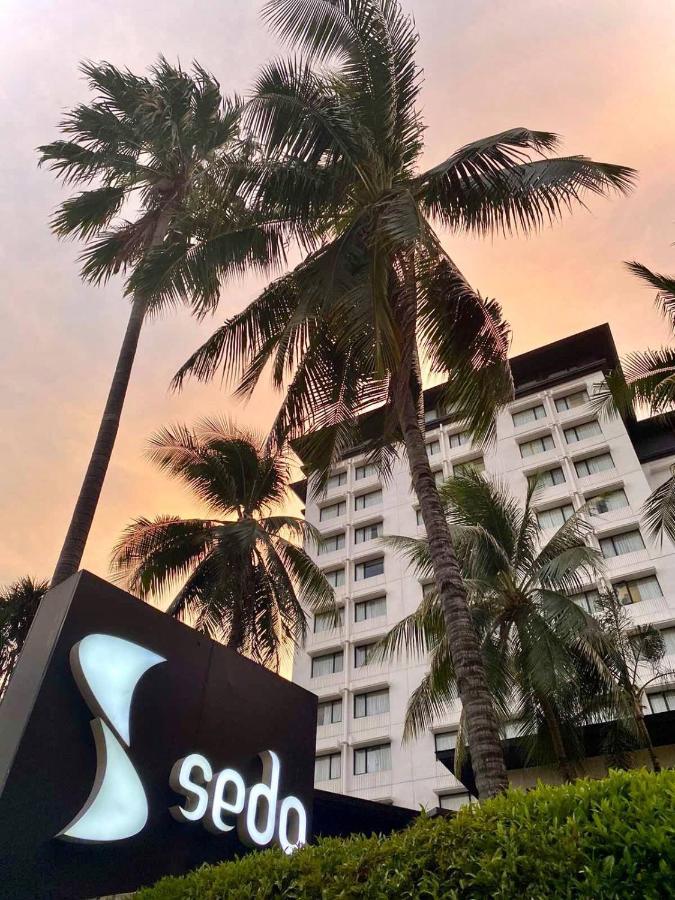 Seda Ayala Center 5*