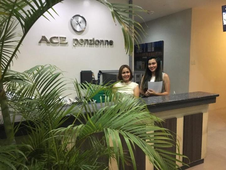 Ace Penzionne Inn 3*