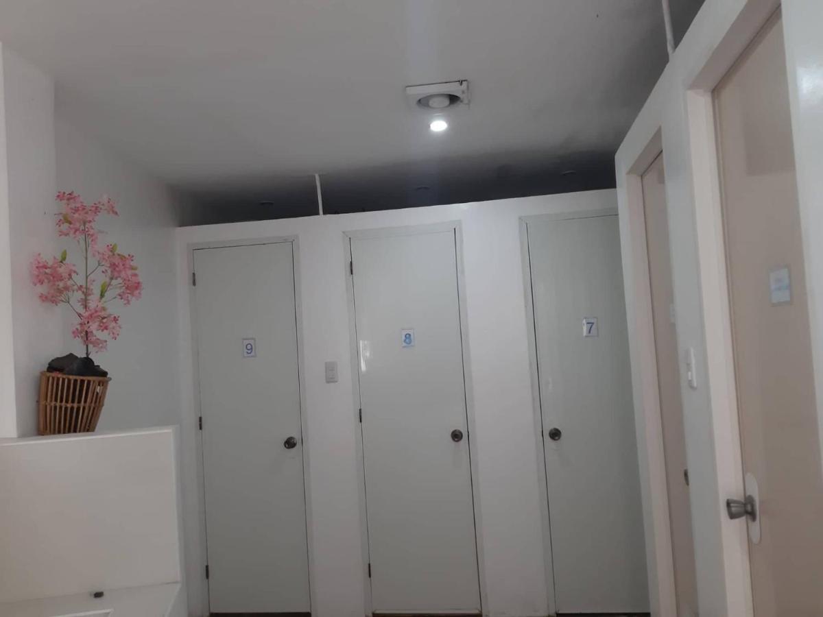 Thrice Admirable Hostel *
