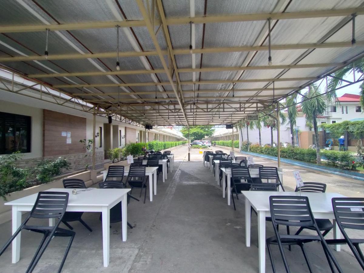 S And M Inc. Hotel